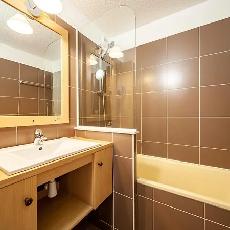 Pour 5 - Avec Piscine Et Apartment